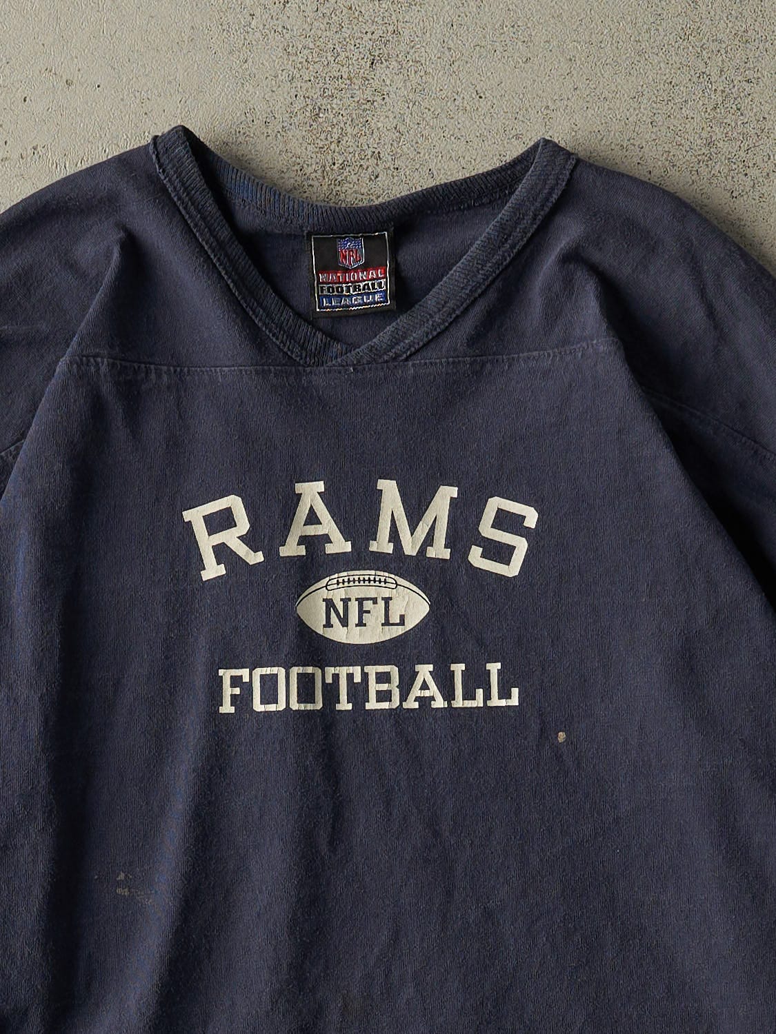 Vintage Y2K Navy Blue St Louis Rams Football Tee (L/XL)