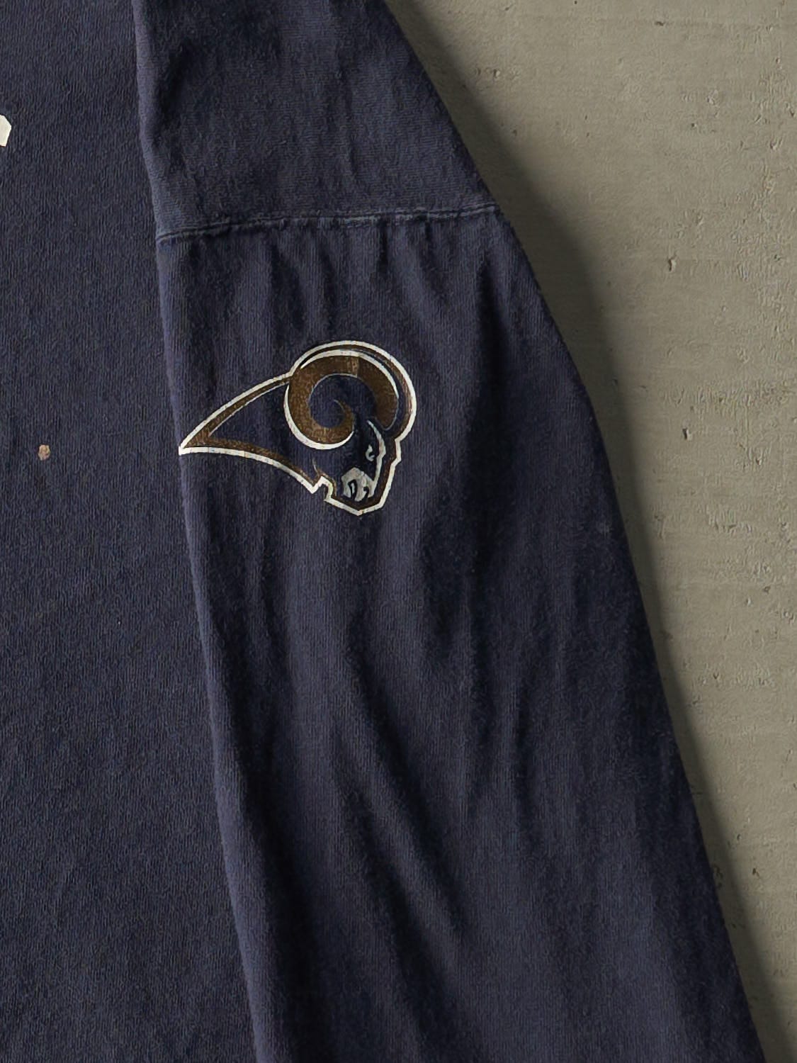 Vintage Y2K Navy Blue St Louis Rams Football Tee (L/XL)
