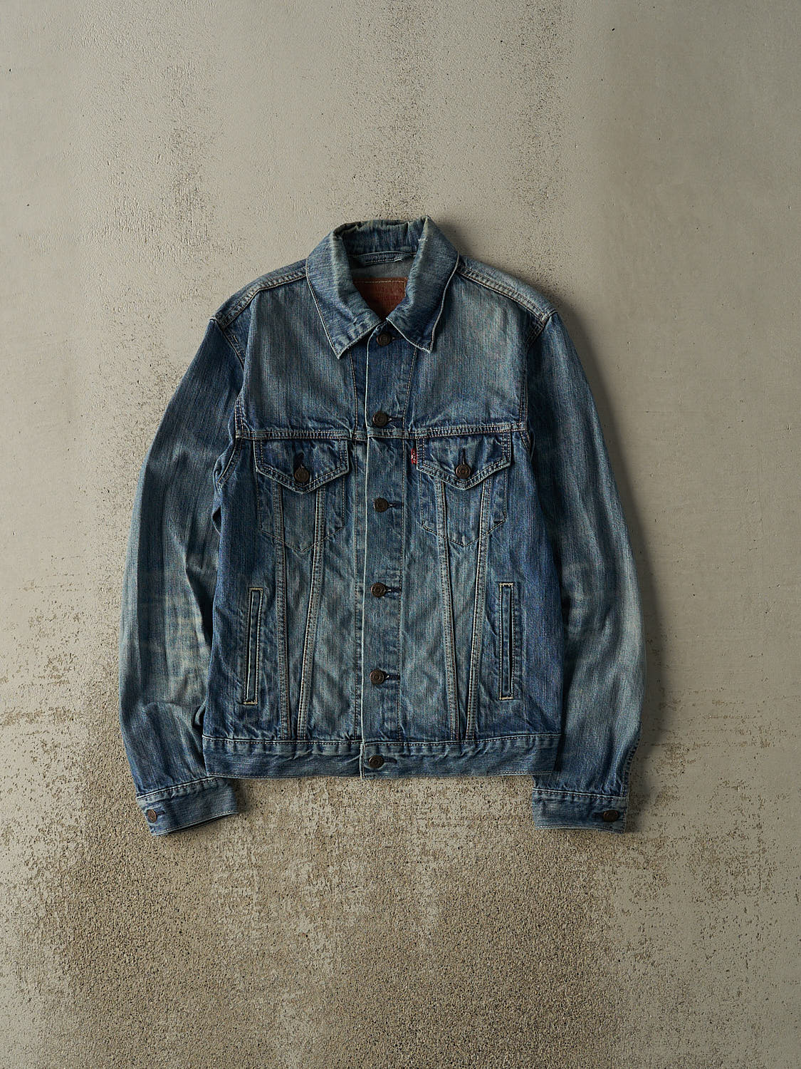 Vintage Y2K Dark Wash Levi's Denim Jacket (XS/S)