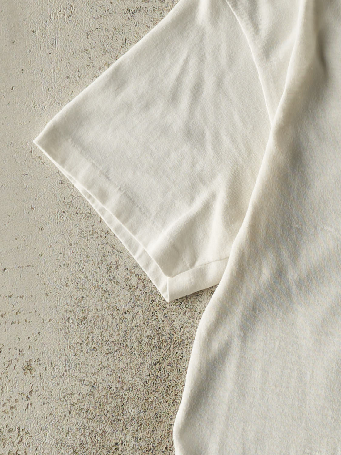 Vintage 80s White Blank Single Stitch Tee (XS/S)