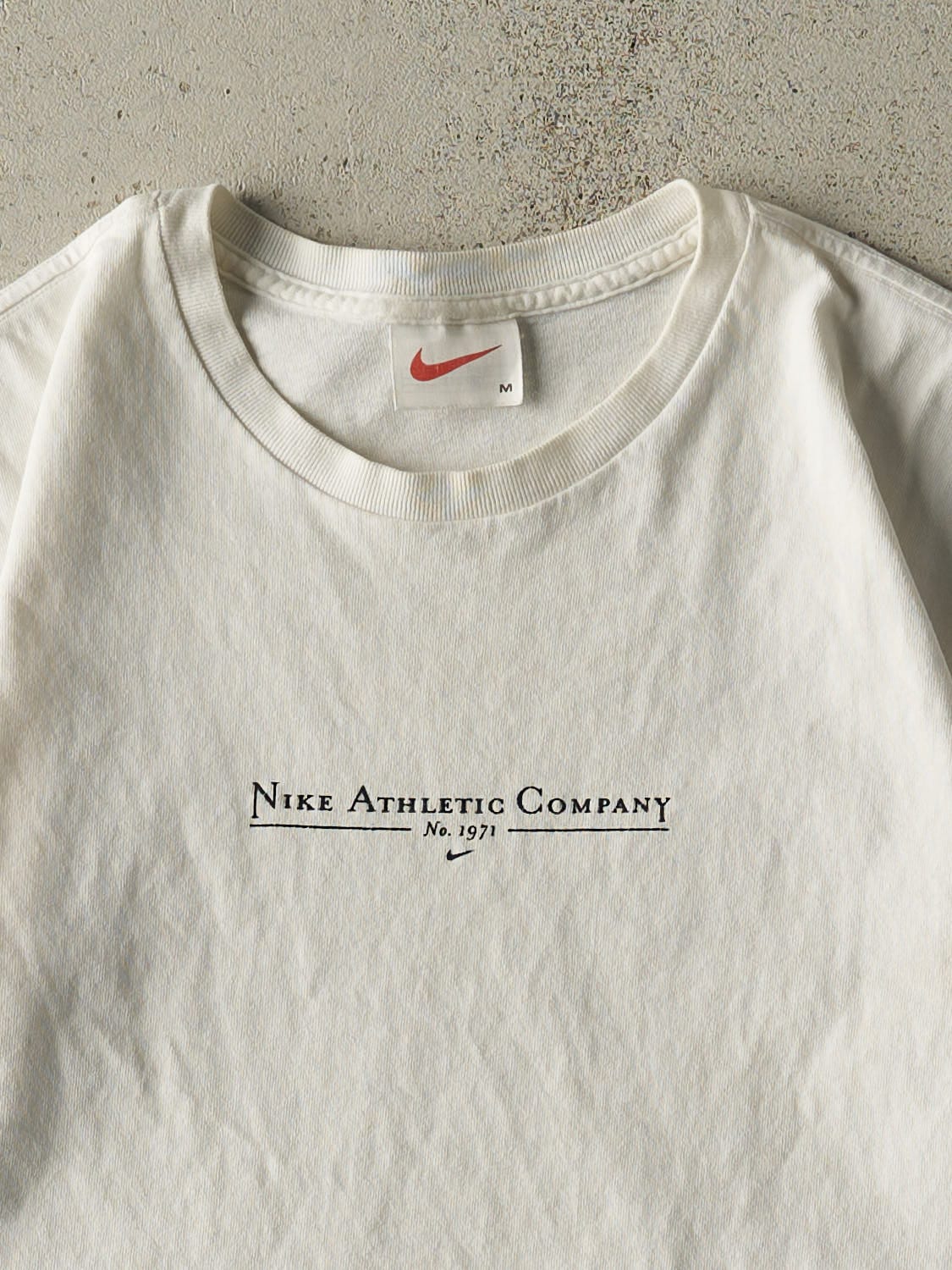 Vintage 90s White Nike Tee (S)