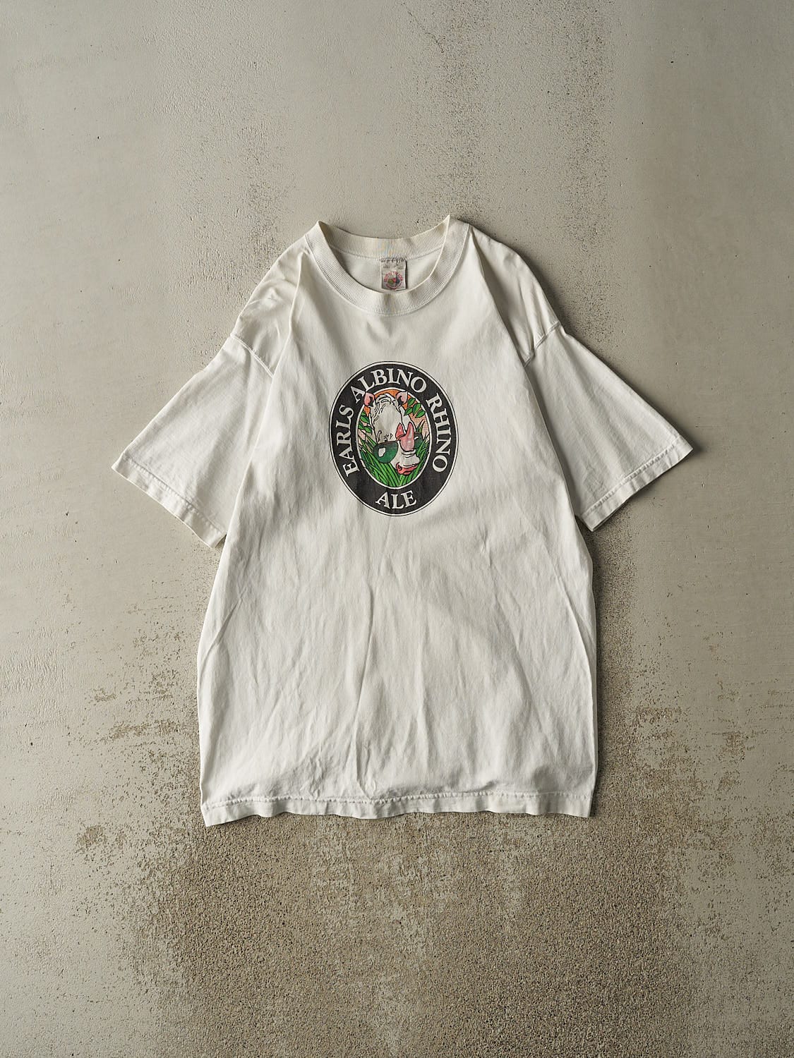 Vintage 90s White Earls Albino Rhino Ale Beer Tee (M/L)