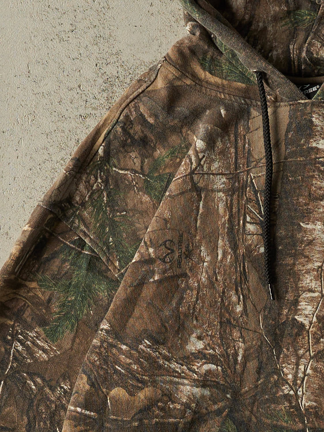Vintage Y2K Camo Realtree Logo Hoodie (L)