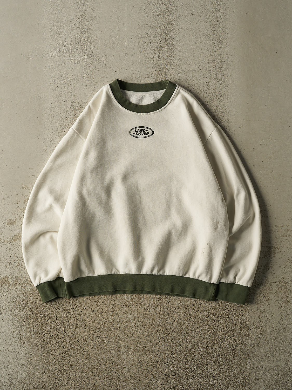 Vintage 90s White Land Rover Embroidered Crewneck (M/L)