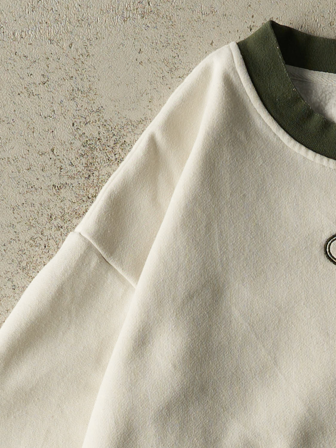 Vintage 90s White Land Rover Embroidered Crewneck (M/L)