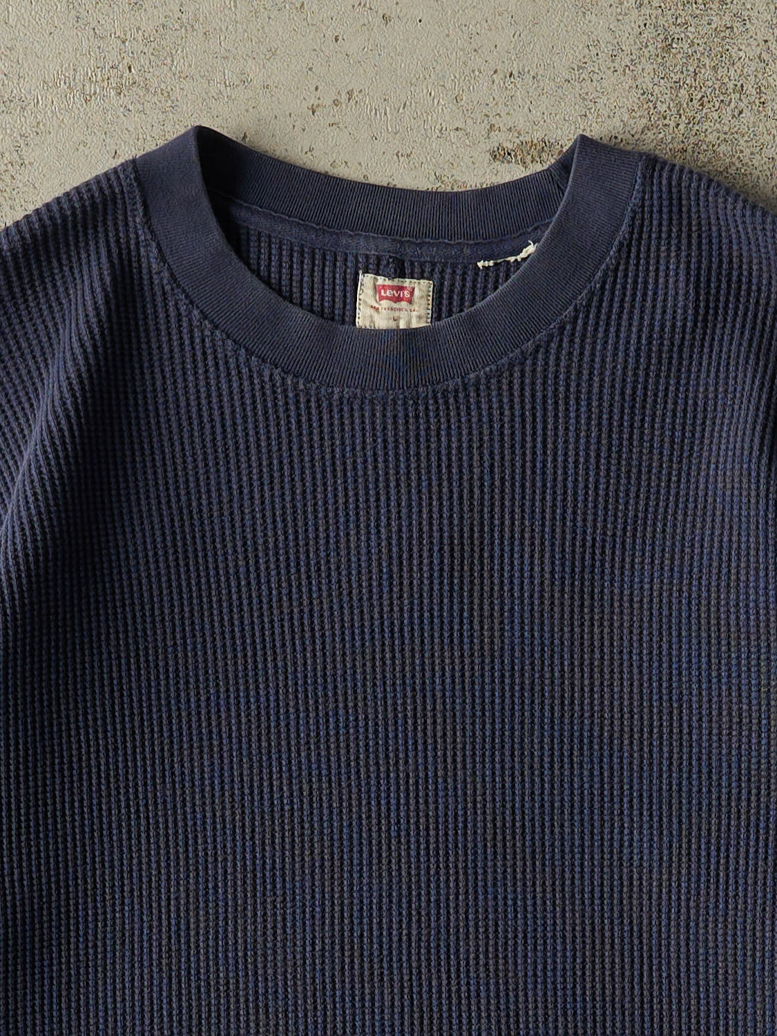 Vintage Y2K Navy Blue Levi's Thermal Long Sleeve (XL)
