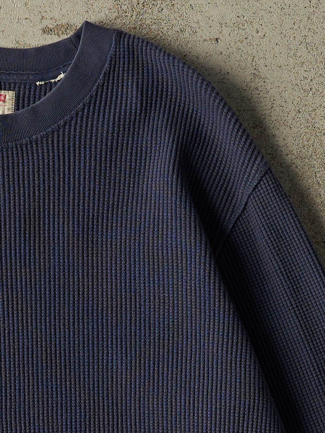 Vintage Y2K Navy Blue Levi's Thermal Long Sleeve (XL)