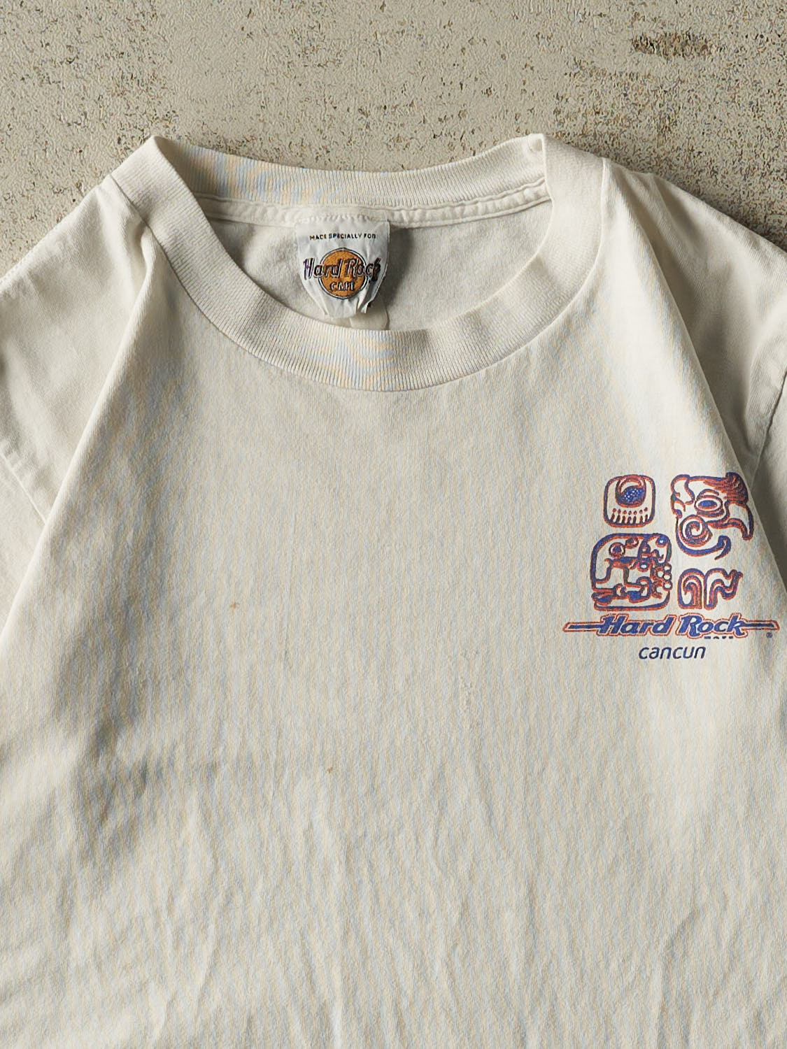 Vintage 90s White Hard Rock Cafe Cancun Tee (XS/S)