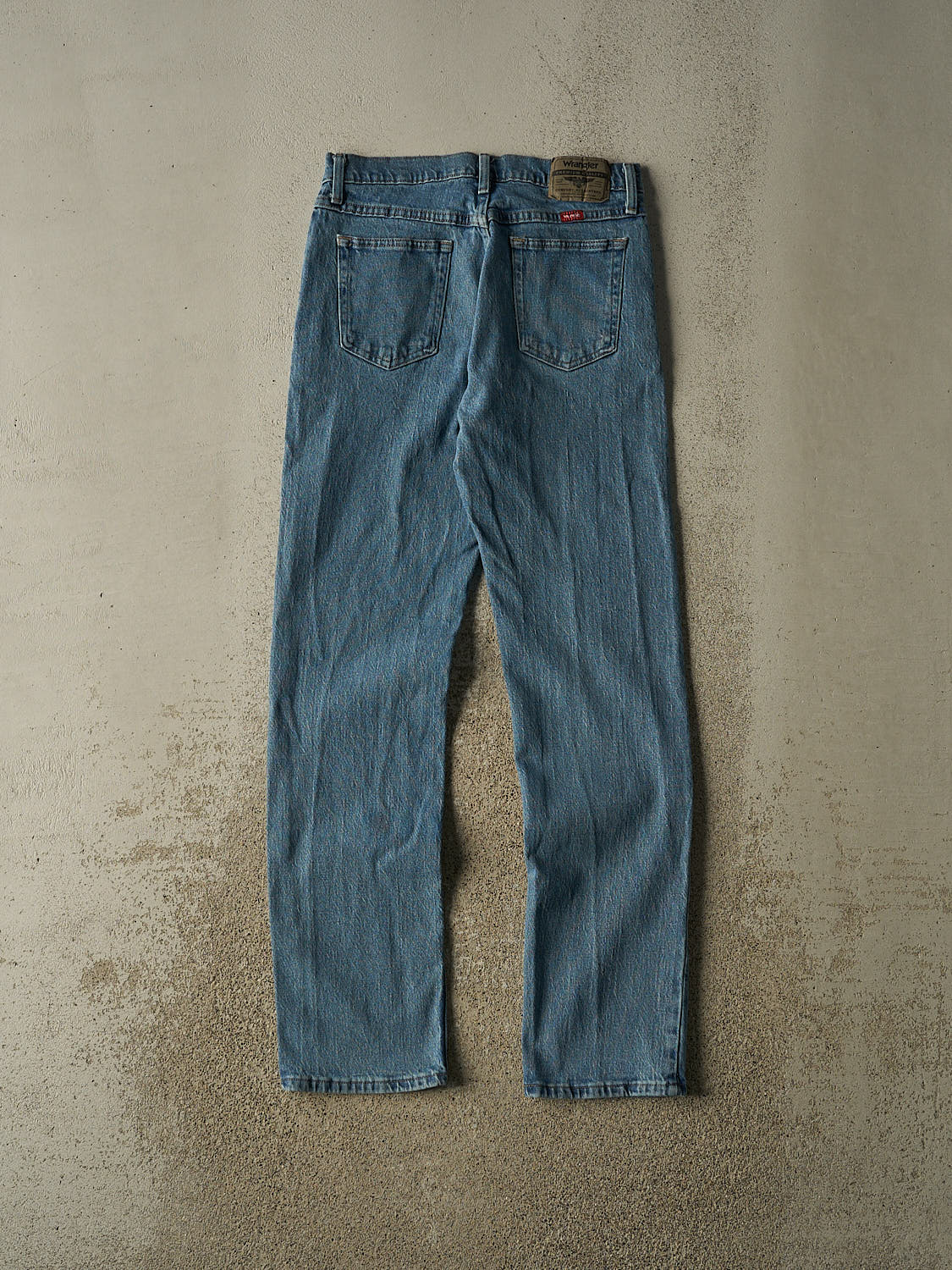 Vintage Y2K Mid Wash Wrangler Jeans (29x32)