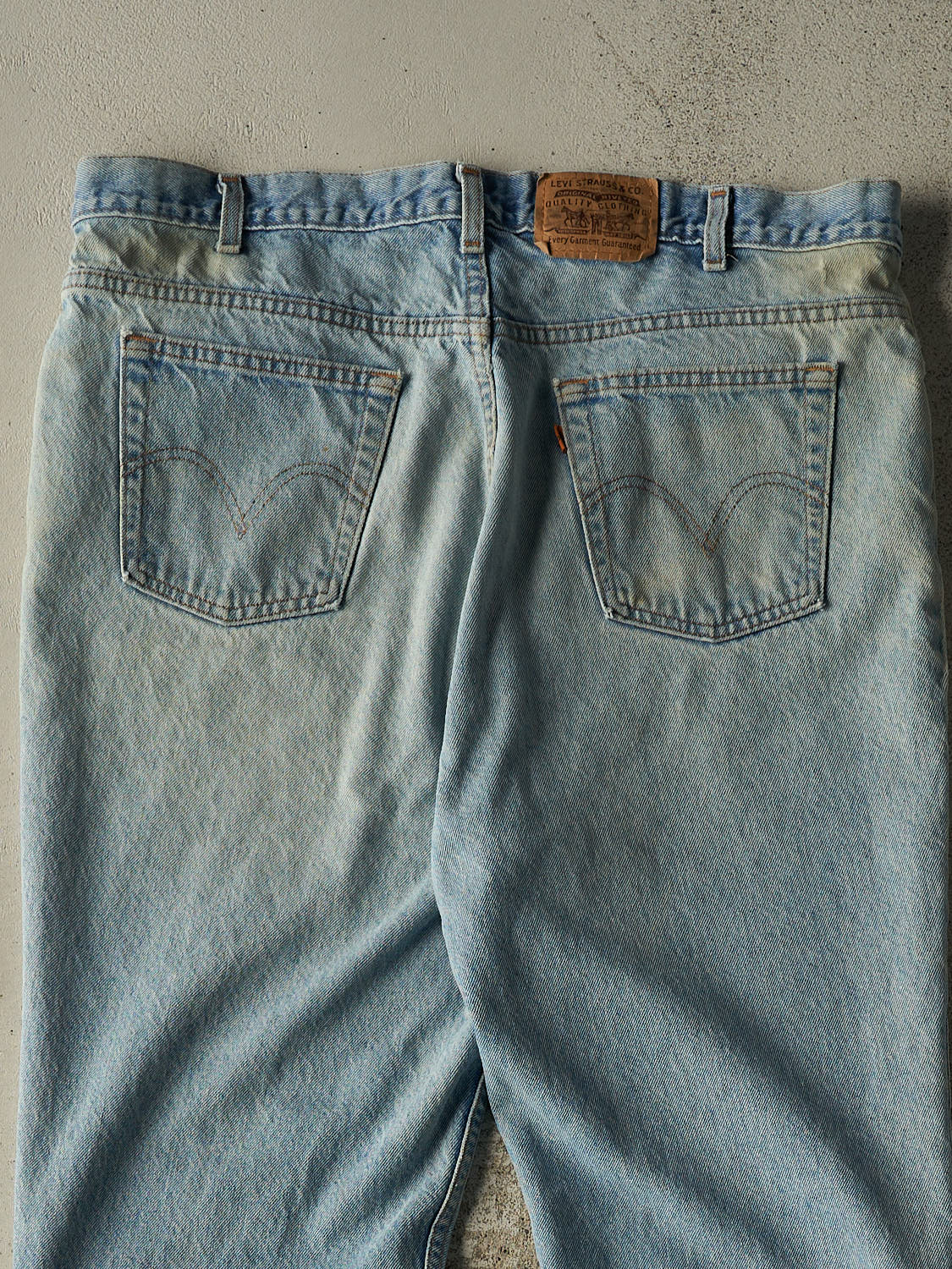 Vintage 90s Light Wash Levi's Orange Tab Jeans (38x27.5)