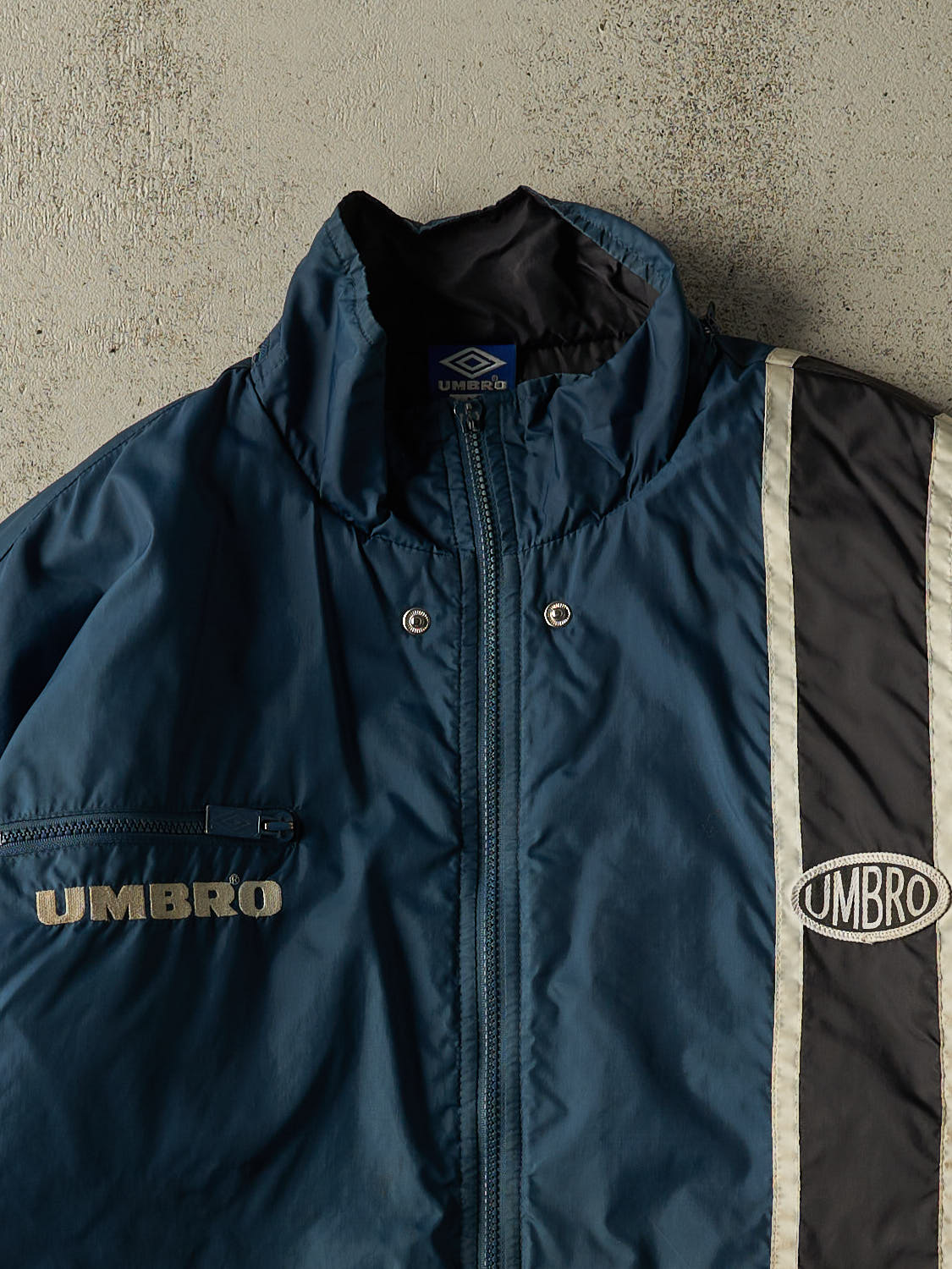Vintage 90s Blue Umbro Zip Up Windbreaker Jacket (L)