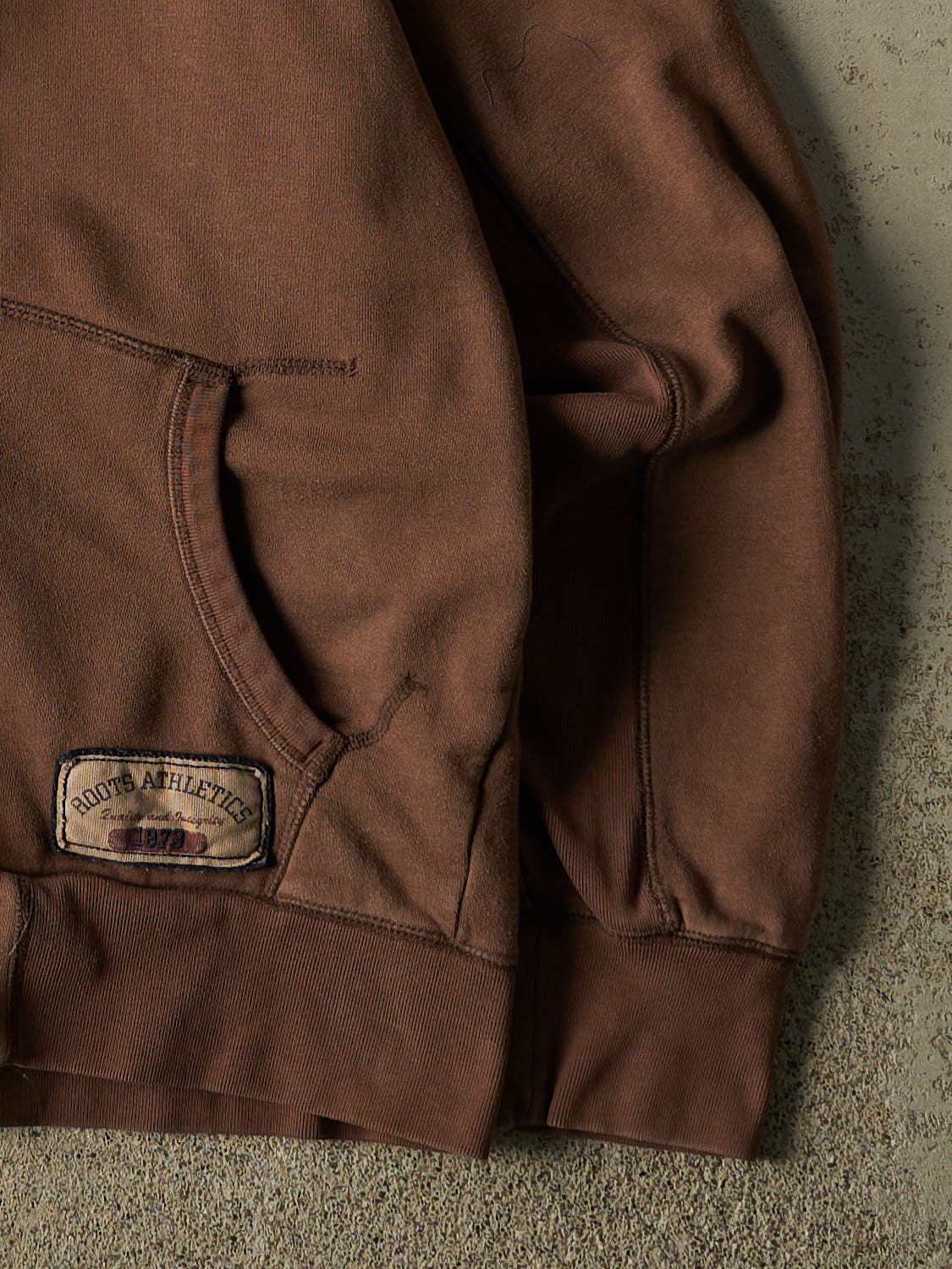 Vintage Y2K Brown Roots Athletics Zip Up Hoodie (M/L)