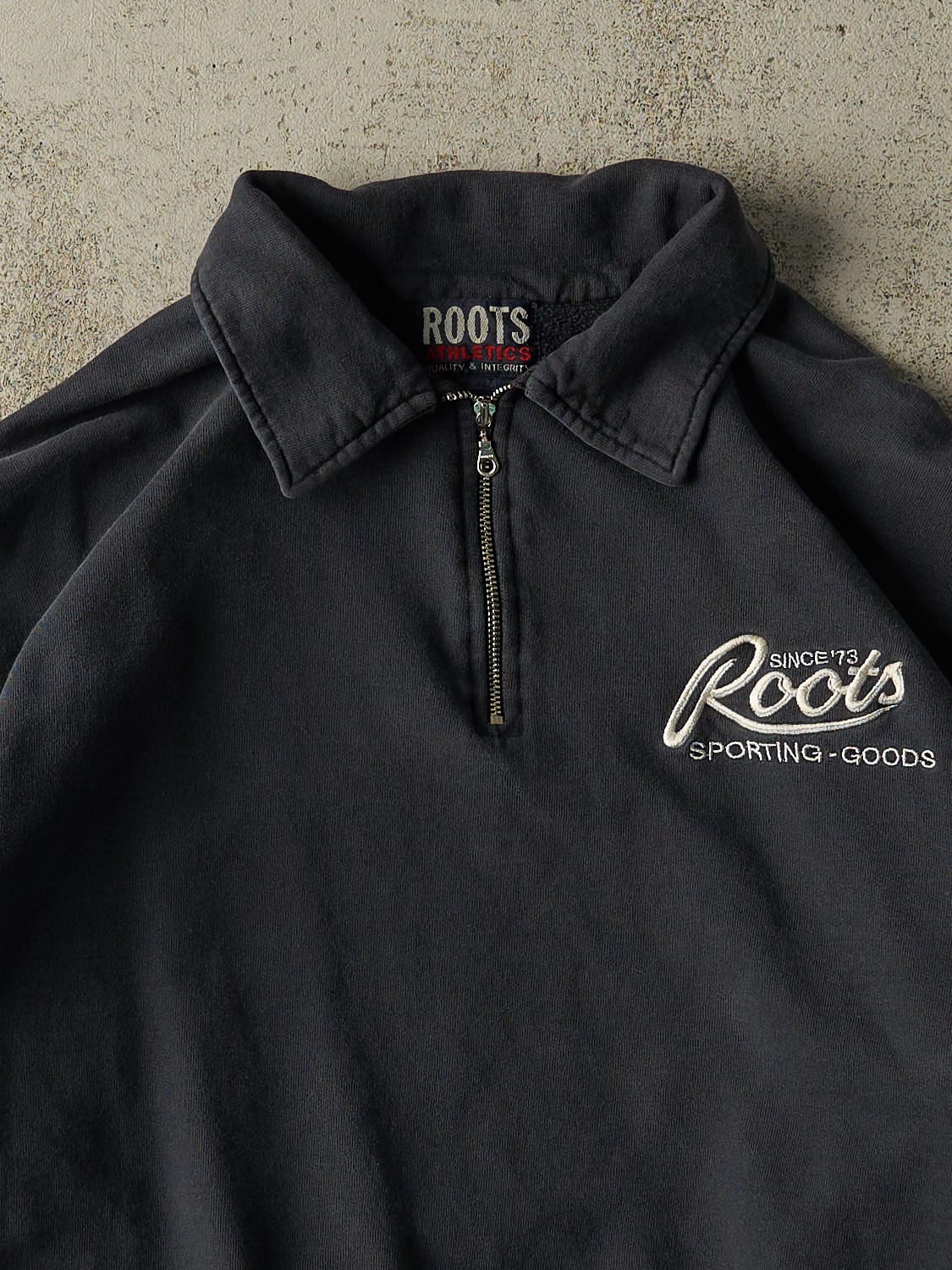 Vintage Y2K Navy Blue Roots Embroidered Quarter Zip (M/L)