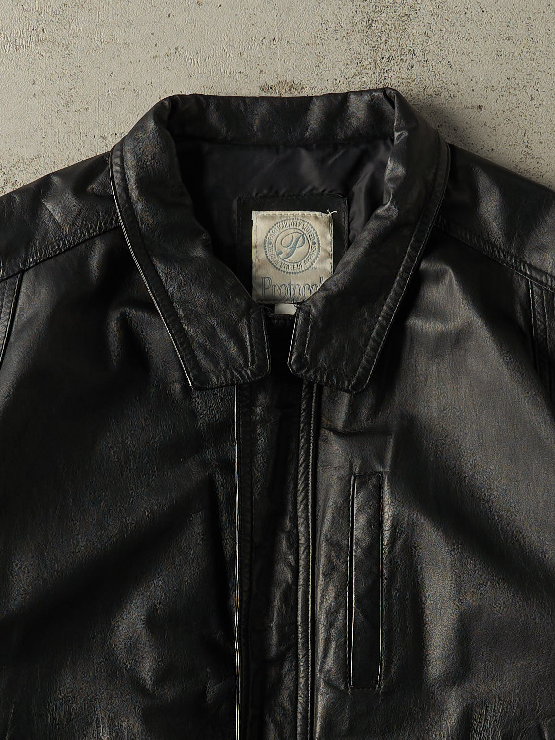 Vintage 90s Black Leather Bomber Jacket (L/XL)