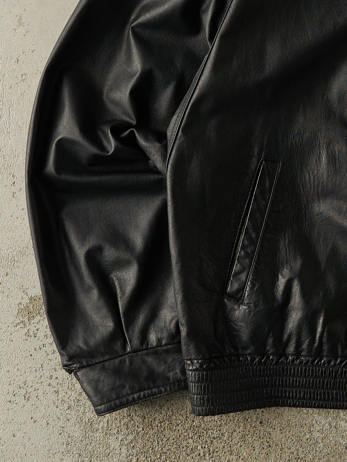 Vintage 90s Black Leather Bomber Jacket (L/XL)