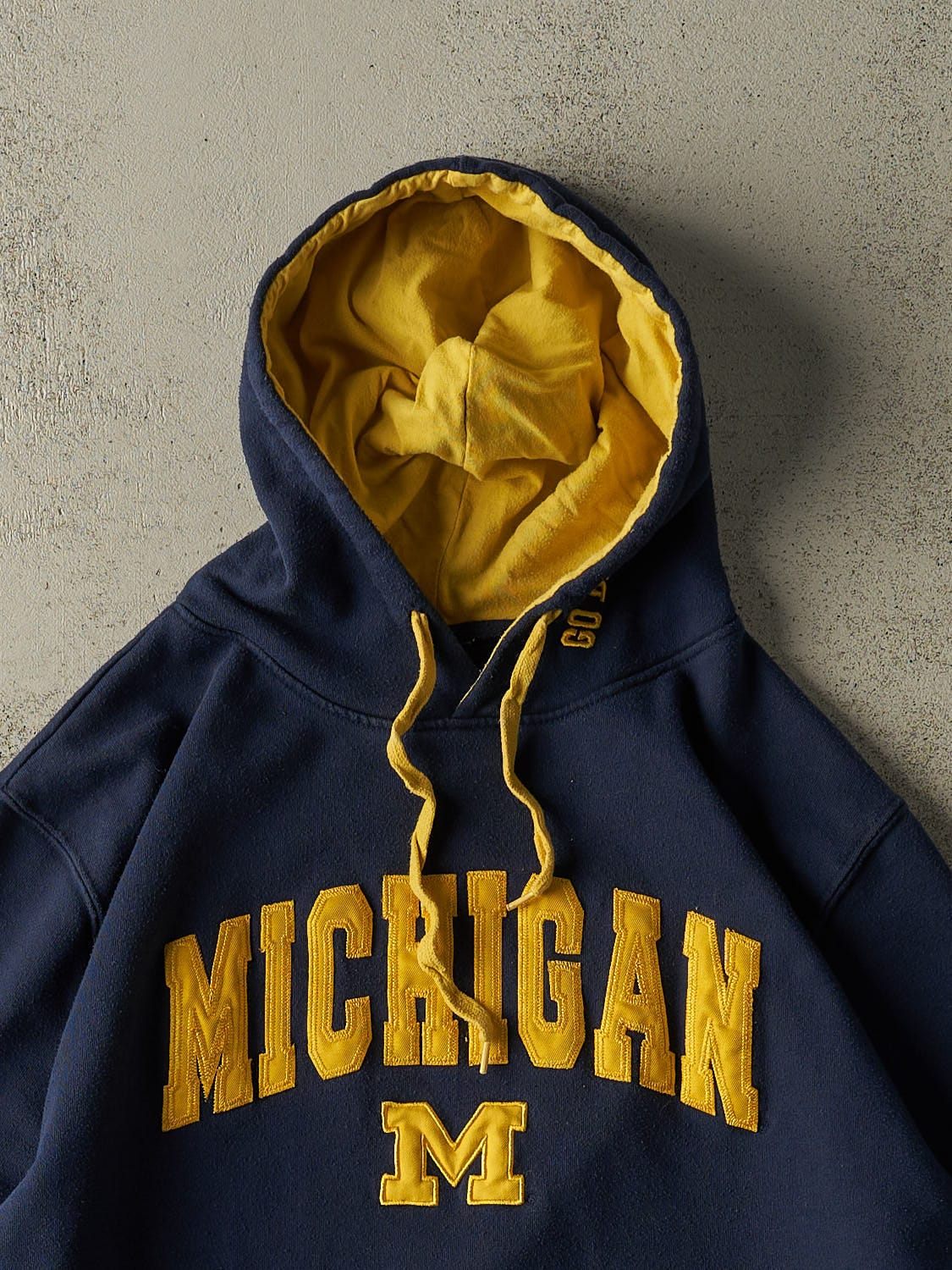 Vintage Y2K Navy Blue University of Michigan Hoodie (S/M)