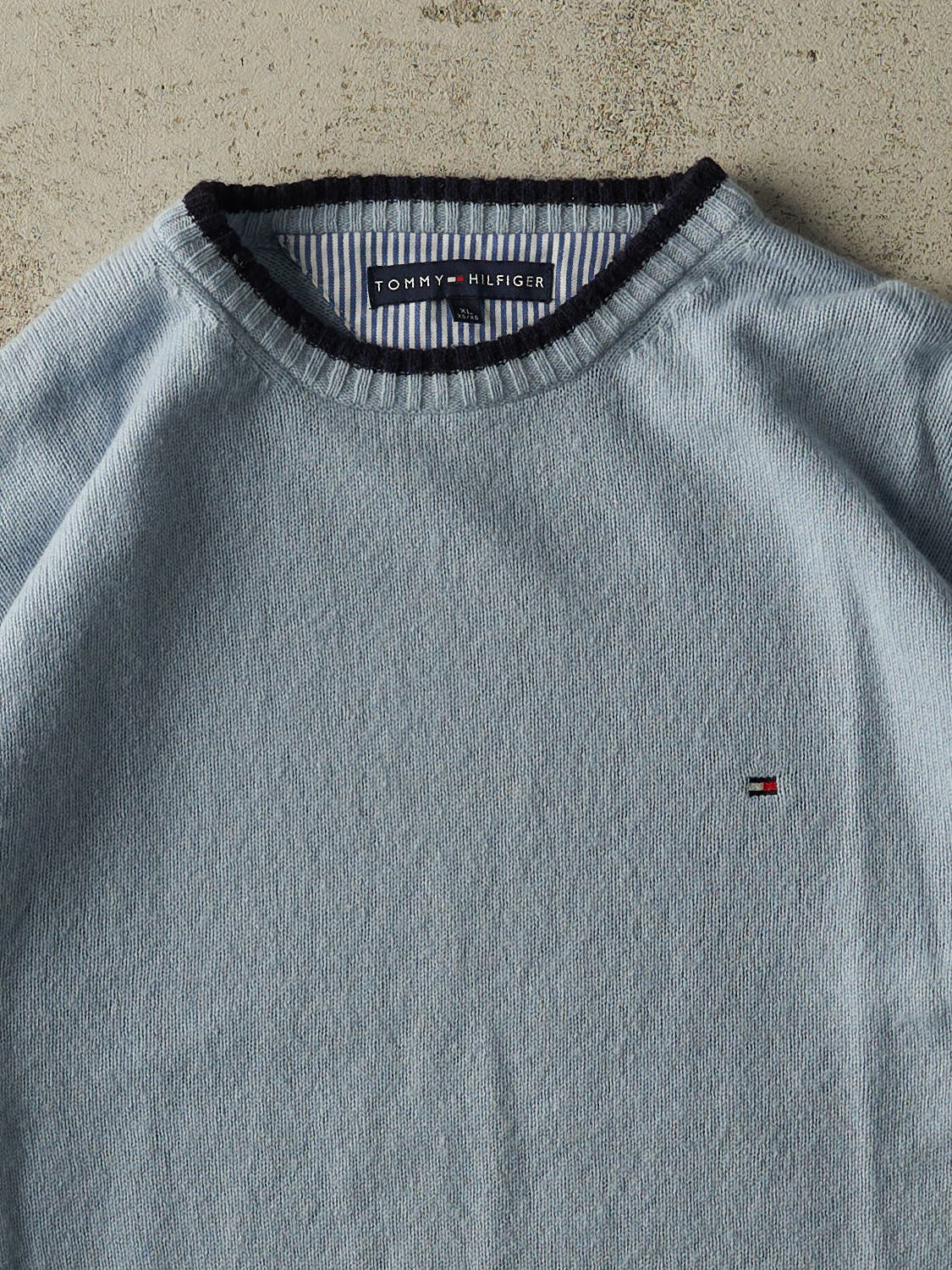 Vintage 90s Baby Blue Tommy Hilfiger Embroidered Knit (L/XL)