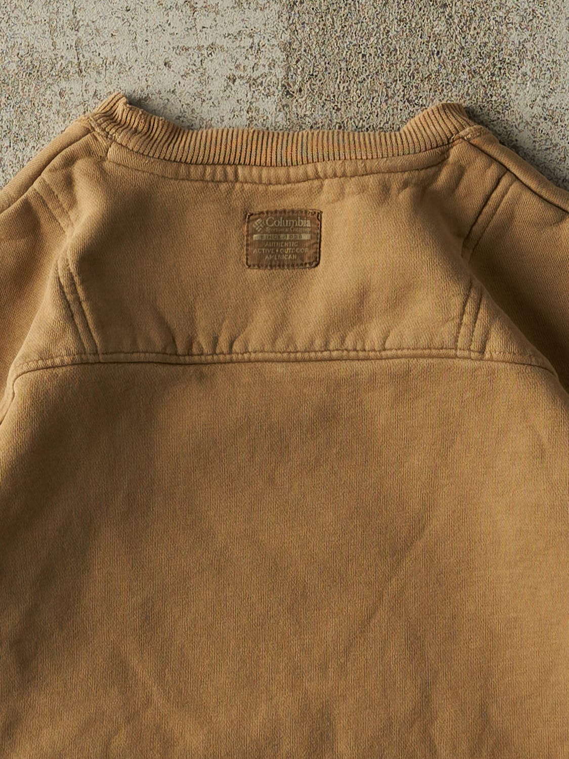 Vintage 90s Beige Columbia Embroidered Crewneck (M)