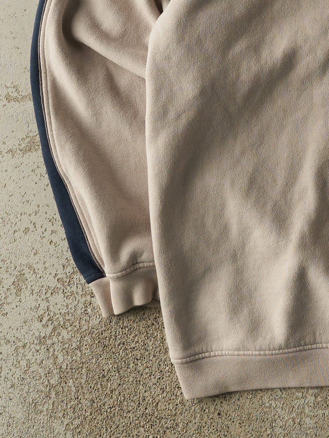 Vintage 90s Beige Reebok Embroidered Crewneck (XL/XXL)