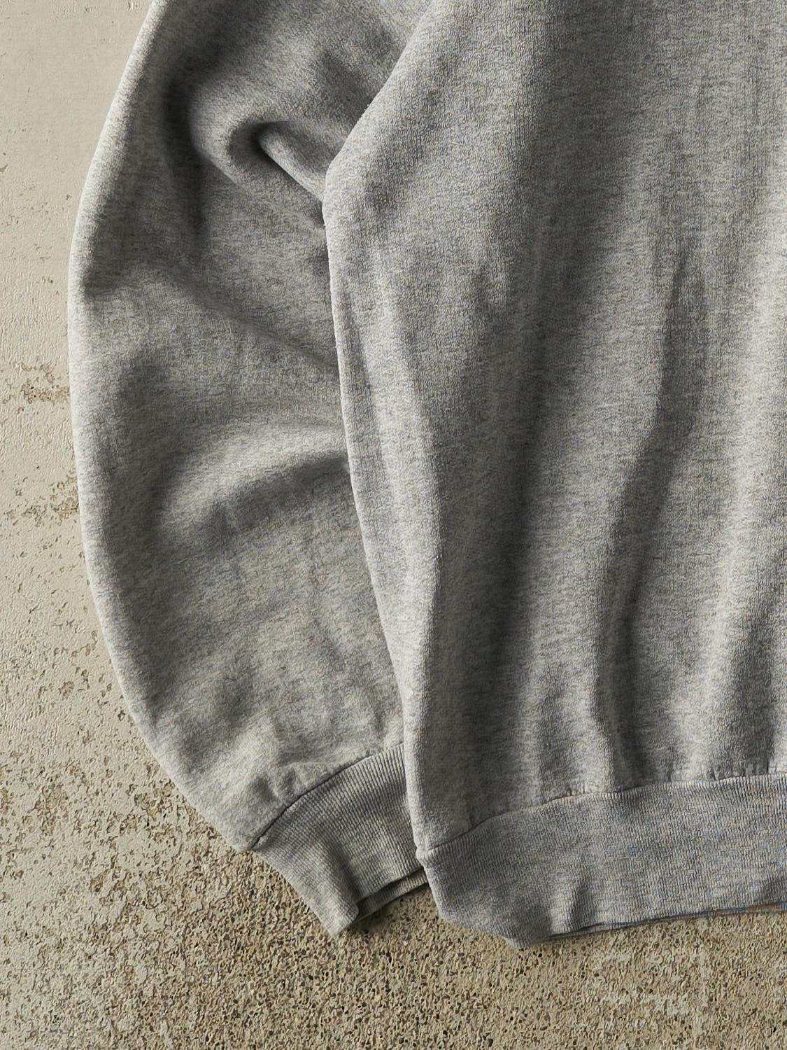Vintage Y2K Grey Blank Crewneck (XL)