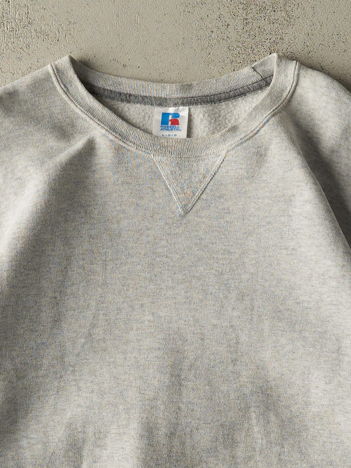 Vintage Y2K Heather Grey Russell Athletic Blank Crewneck (L)