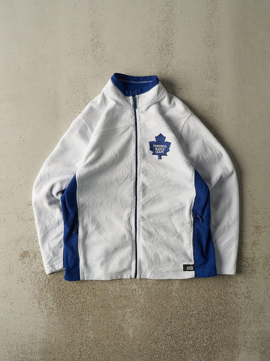 Vintage Y2K White Toronto Maple Leafs Zip Up Fleece (L/XL)
