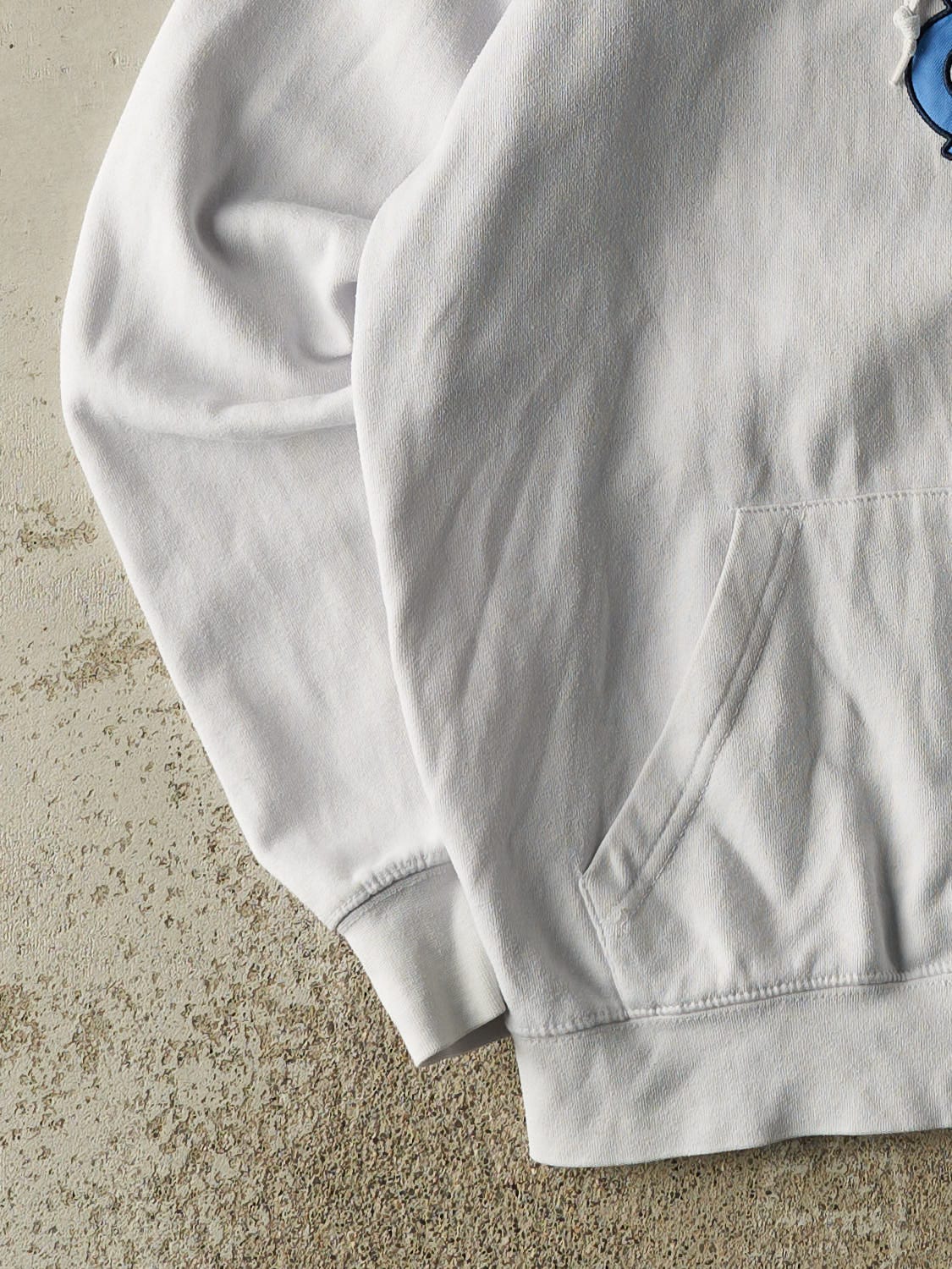 Vintage 90s White University of North Carolina Hoodie (S/M)