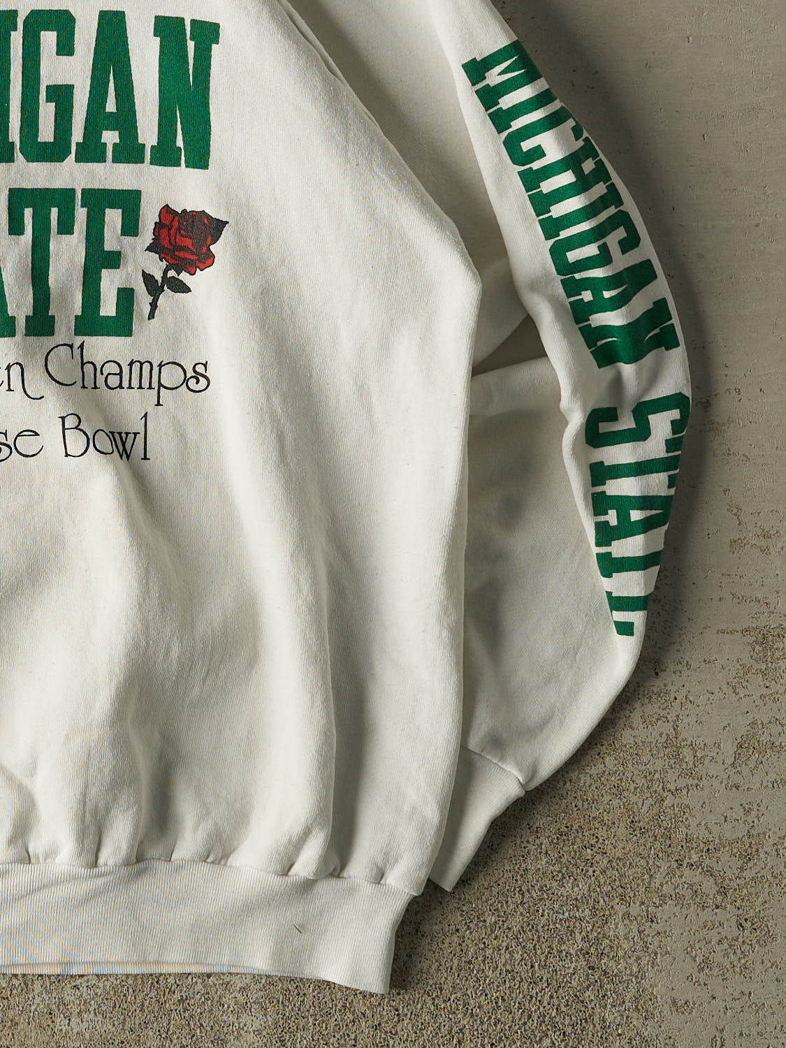 Vintage 88' White Michigan State University Rose Bowl  Crewneck (M/L)