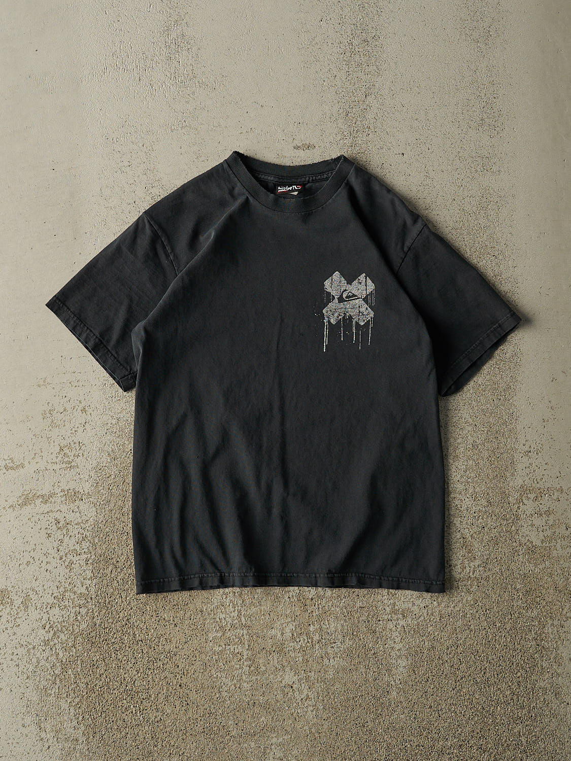 Vintage Y2K Faded Black Quiksilver Tee (XS/S)