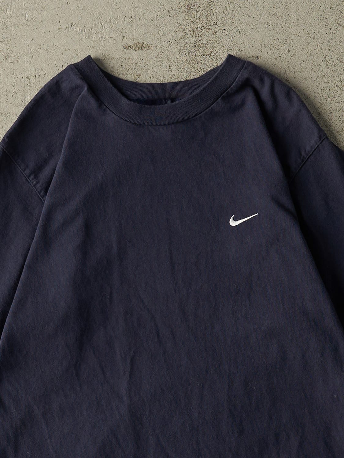 Vintage Y2K Navy Blue Nike Embroidered Swoosh Tee (S/M)