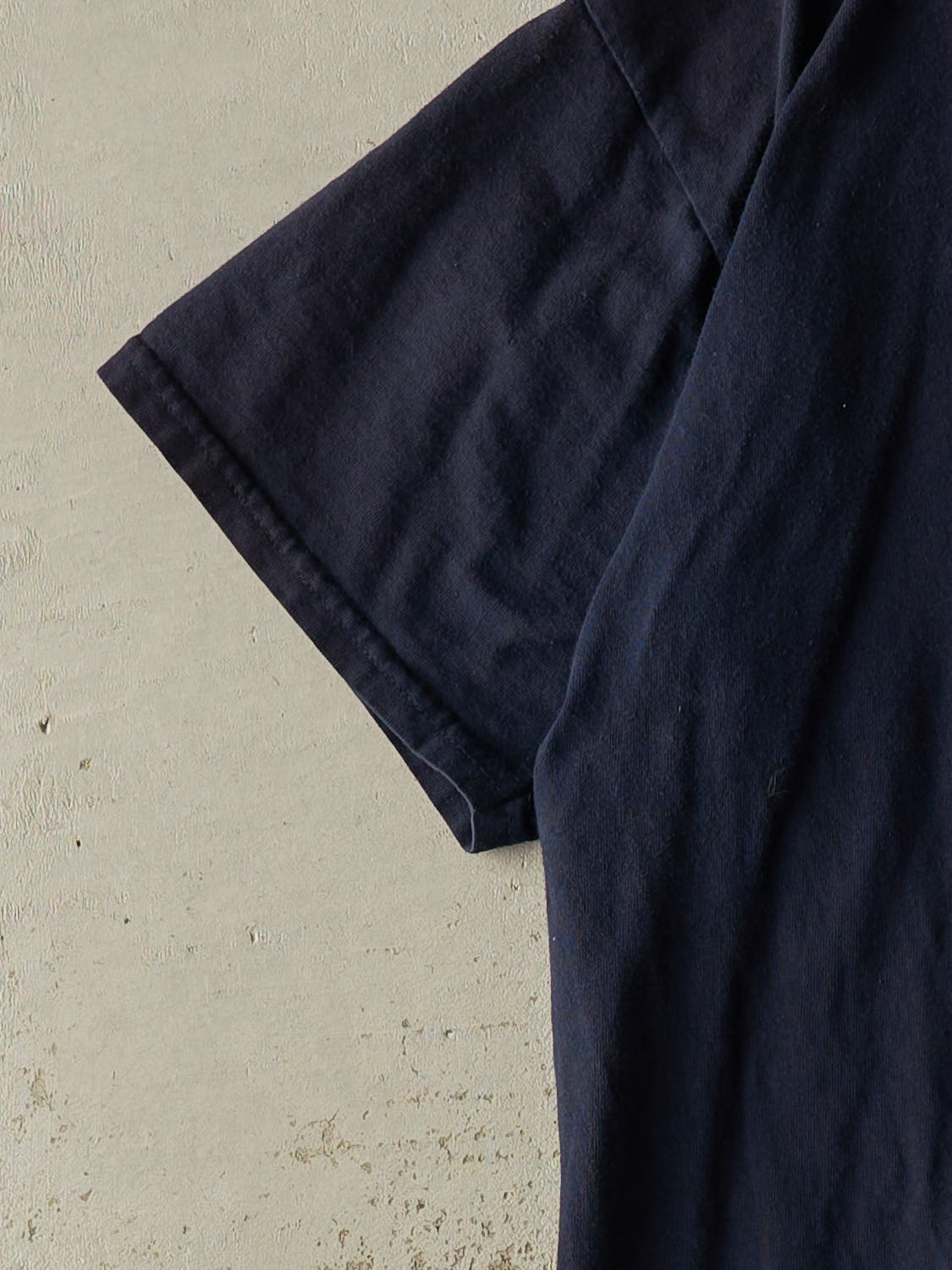 Vintage Y2K Navy Blue Blank Tee (L/XL)