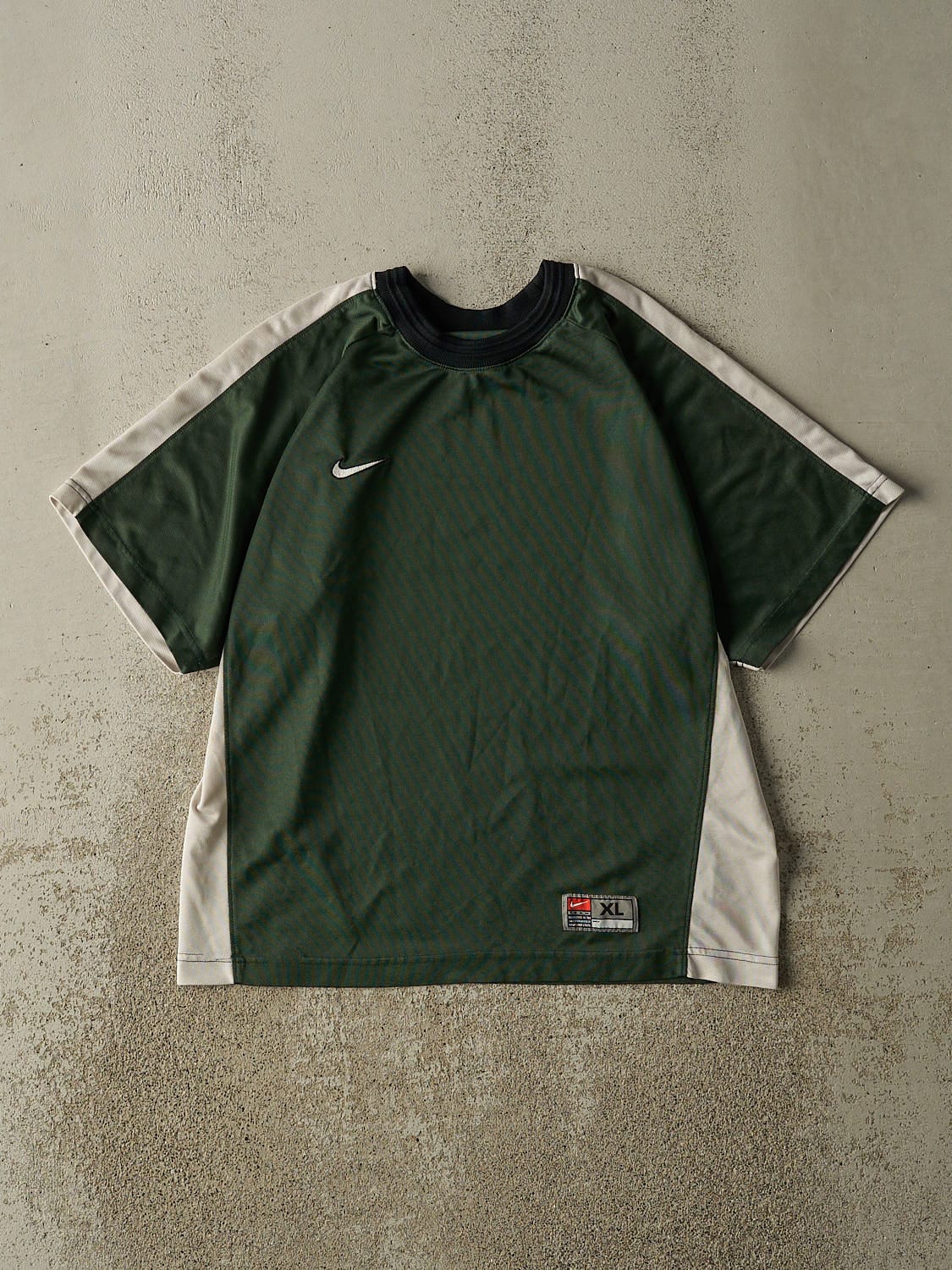 Vintage Y2K Green & Beige Nike Embroidered Jersey (M/L)