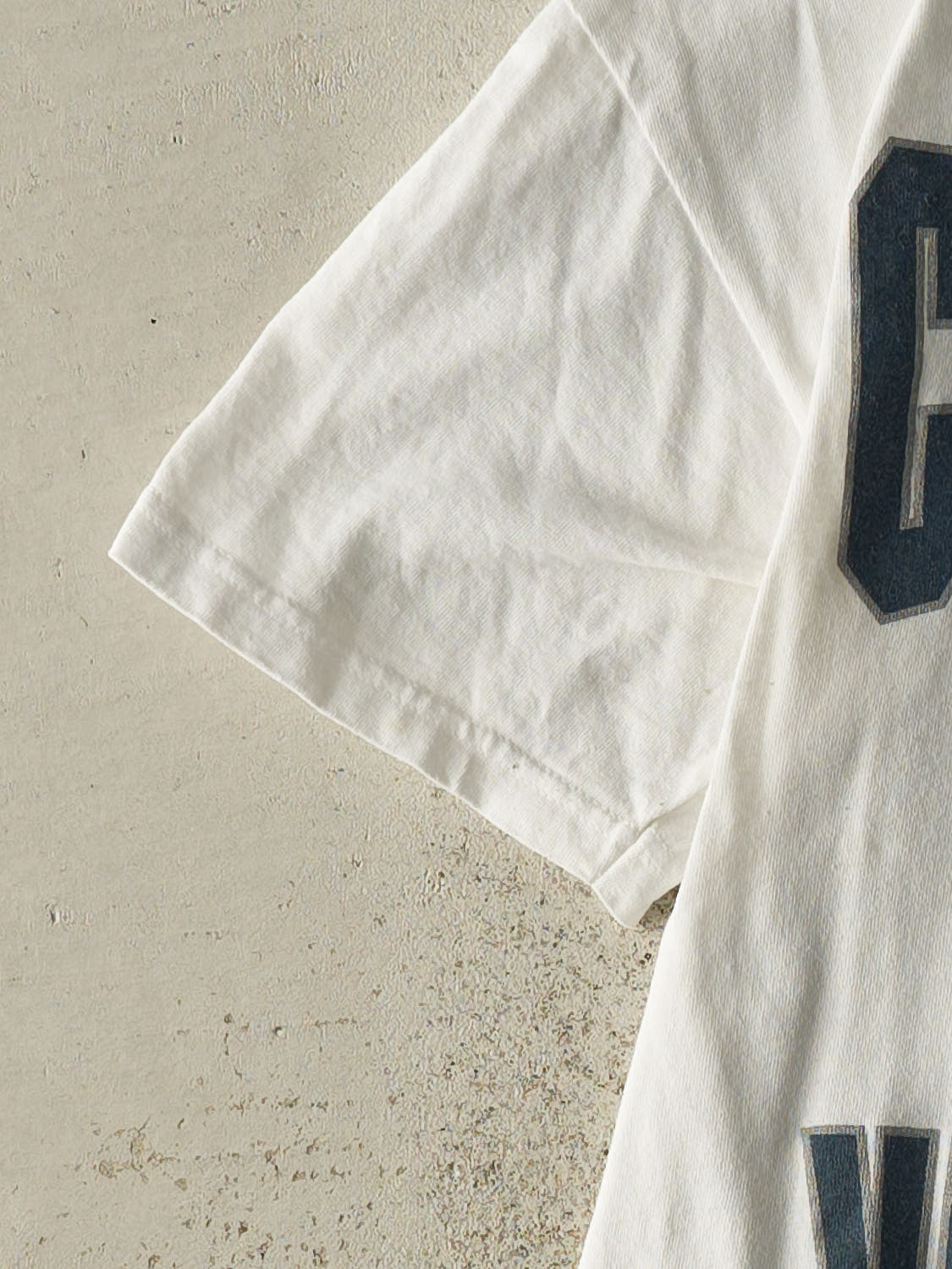 Vintage Y2K White Vancouver Canucks Tee (S/M)