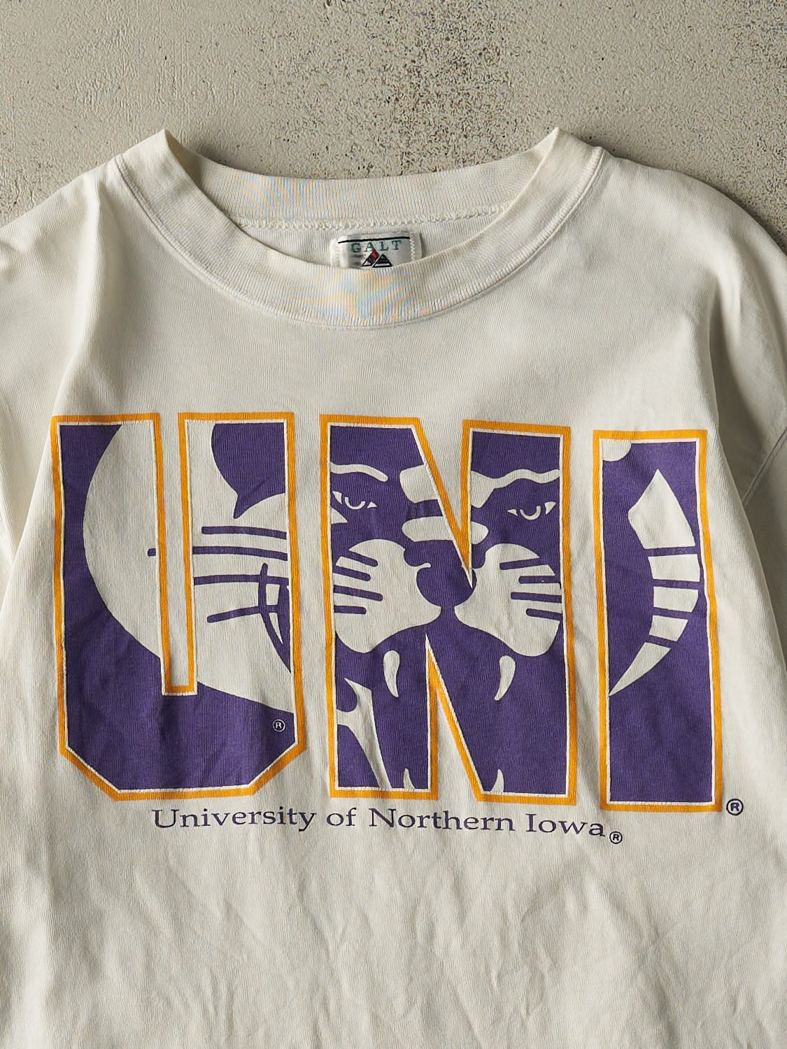 Vintage 90s White University of Northern Iowa Tee (S/M)