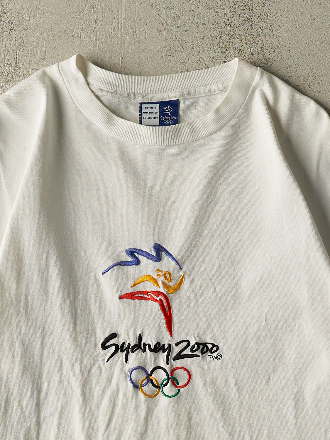 Vintage 00' White Sydney Olympics Embroidered Tee (M/L)