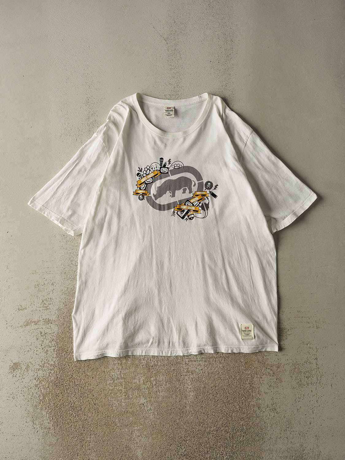 Vintage Y2K White Ecko Unltd Tee (XXL)