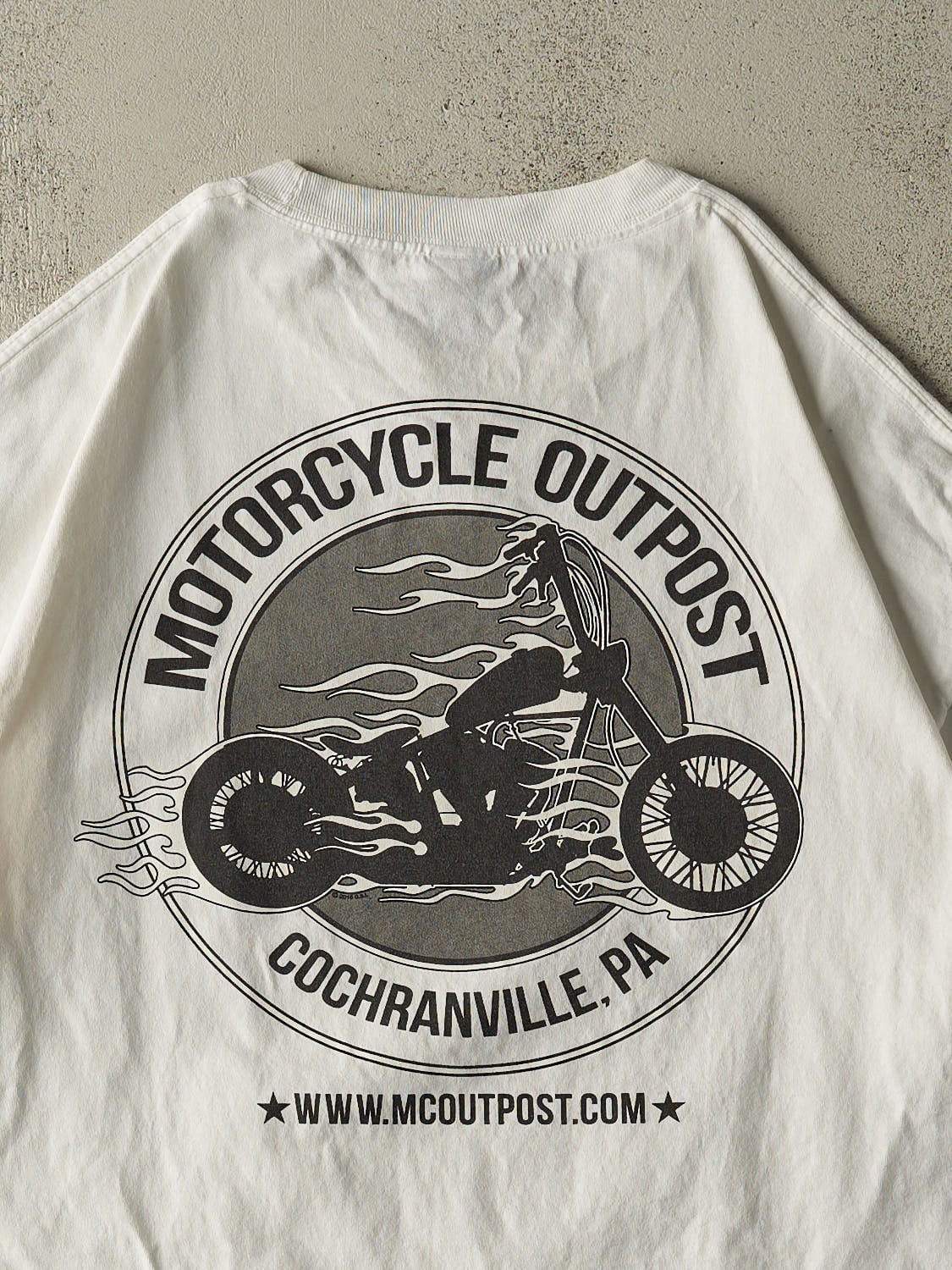 16' White "Its a Dry Heat" Motorcycle Outpost Biker Tee (XL/XXL)