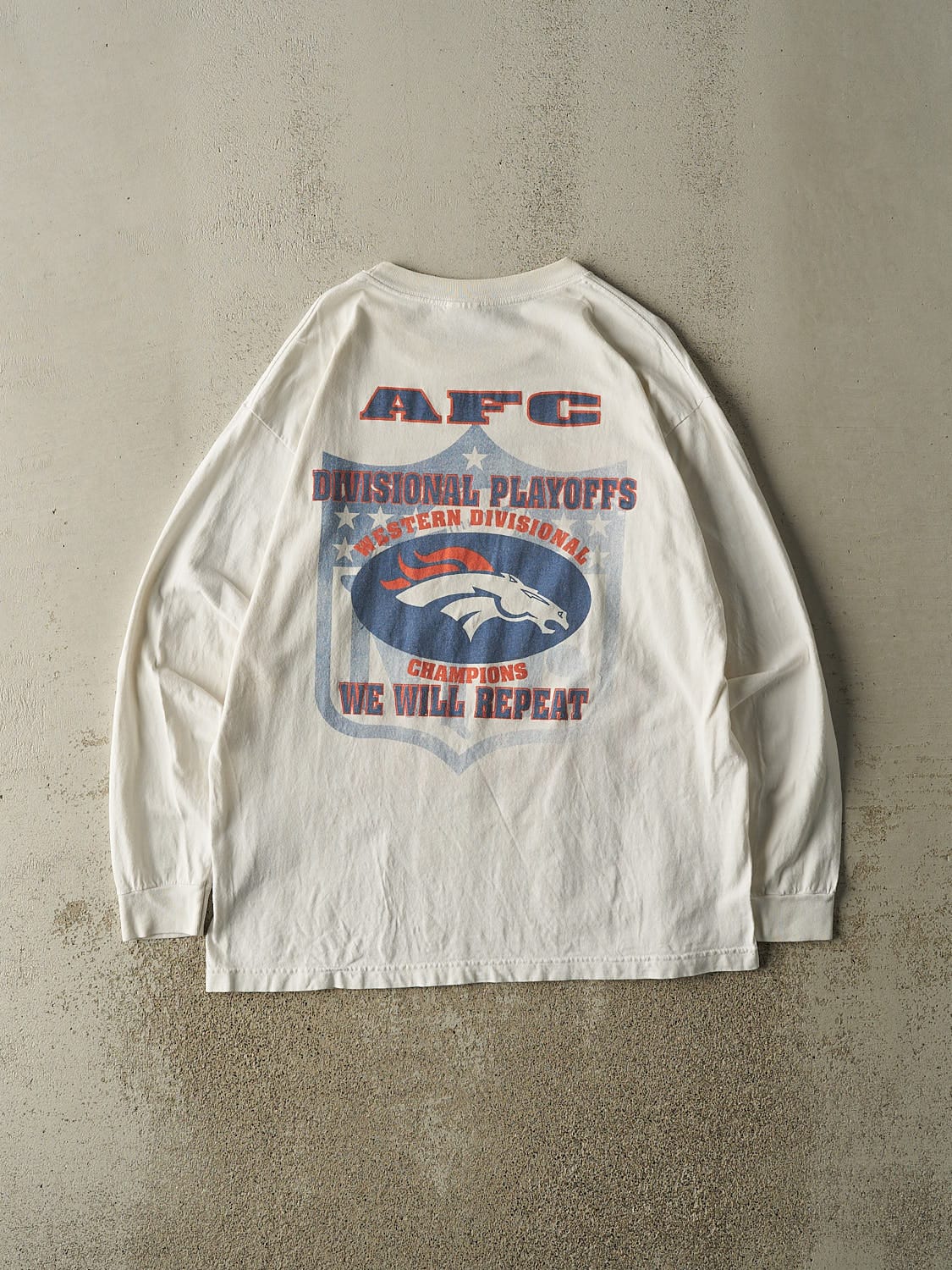 Vintage Y2K White Denver Broncos AFC Division Champions Long Sleeve (L/XL)