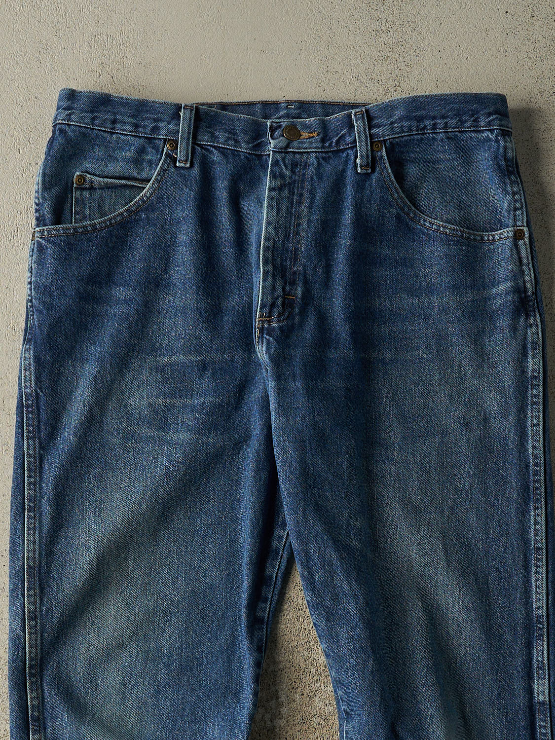 Vintage 90s Dark Wash Wrangler Jeans (35x31)