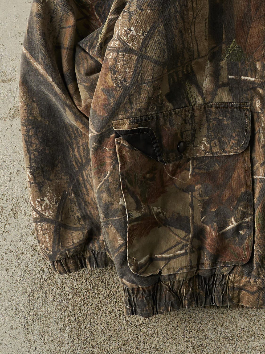Vintage 90s Camo Realtree x AP Hooded Workwear Jacket (XL)
