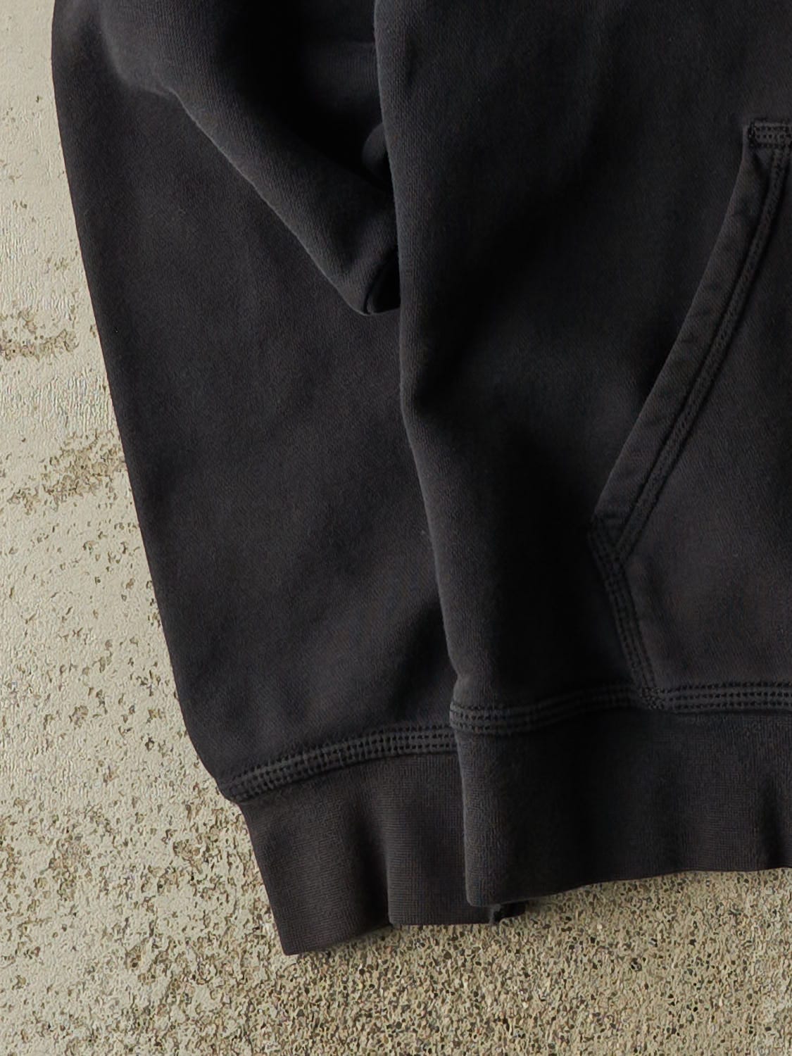 Vintage Y2K Black Nike Embroidered Hoodie (S/M)