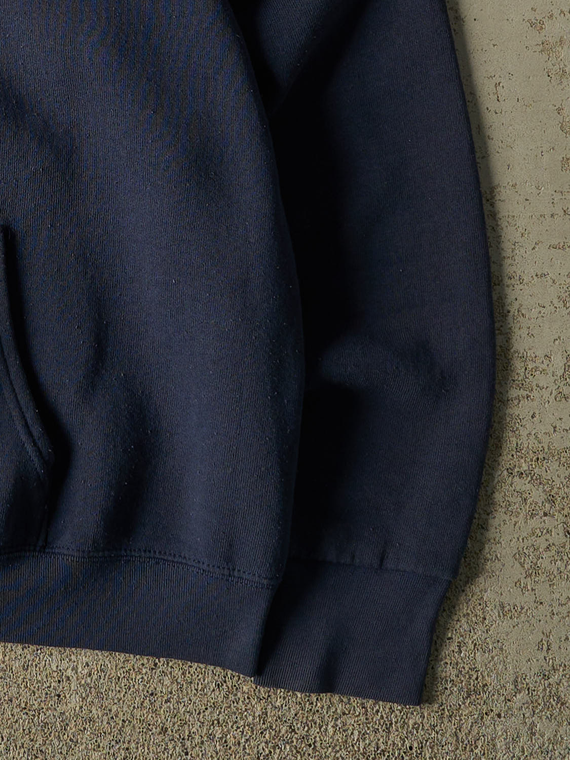 Vintage 90s Navy Blue New York Yankees Embroidered Hoodie (L/XL)