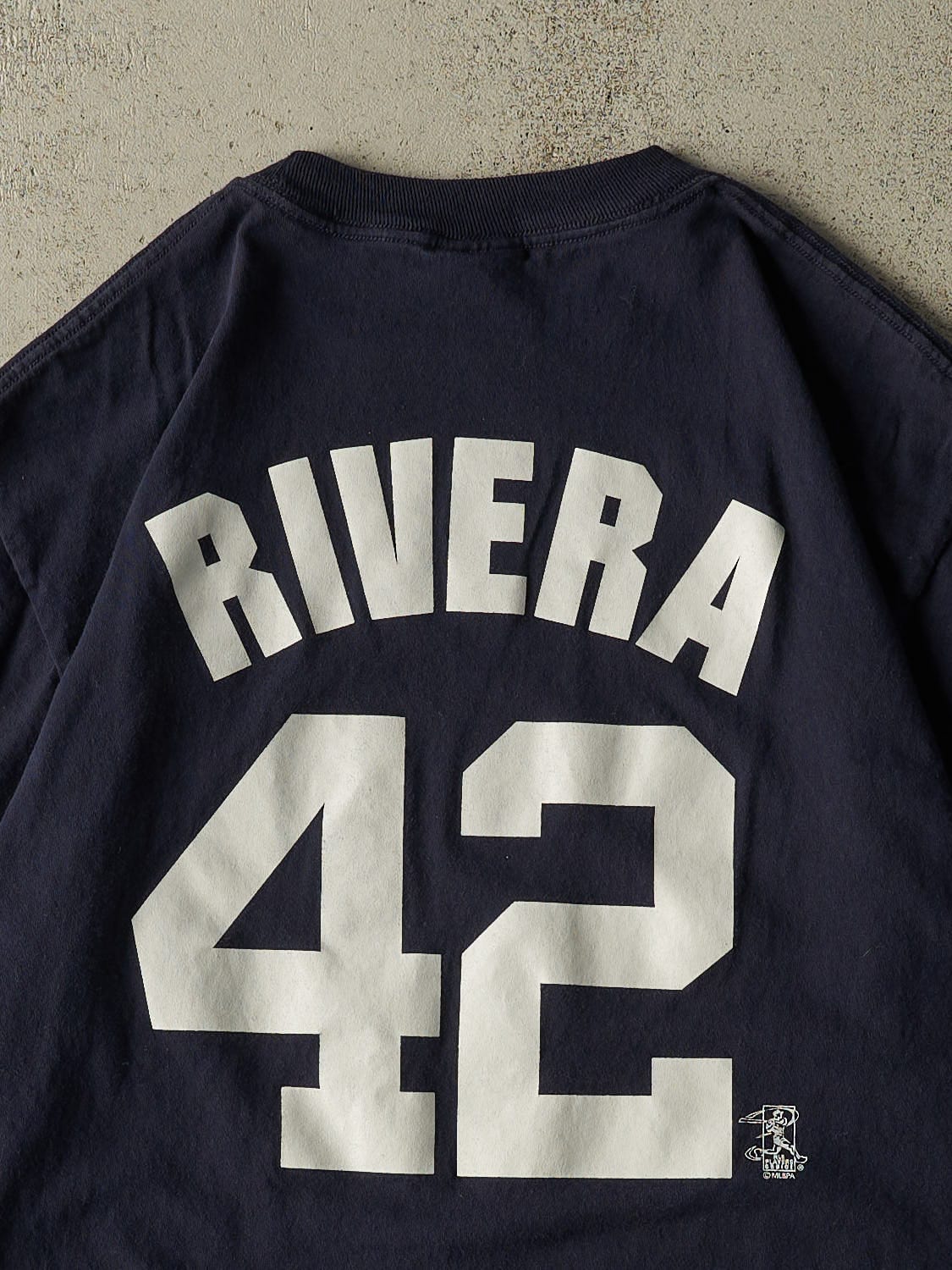 Vintage Y2K Navy Blue New York Yankees #42 Rivera Tee (XL/XXL)