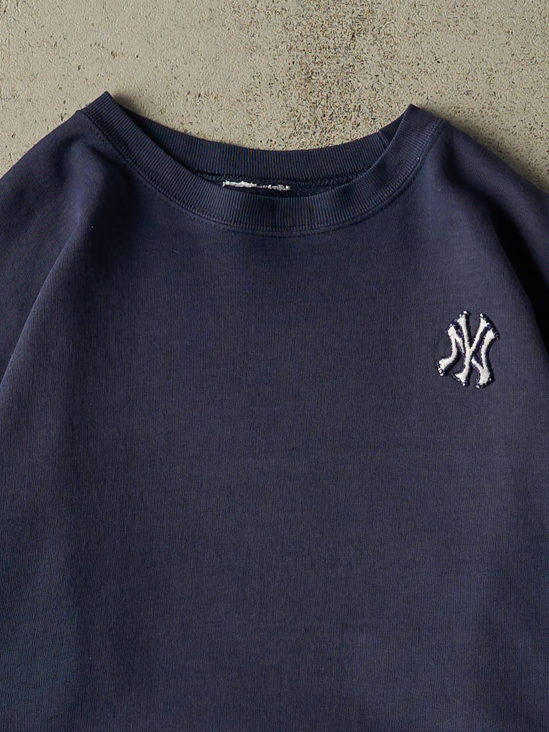 Vintage 90s Faded Navy New York Yankees Embroidered Crewneck (M/L)