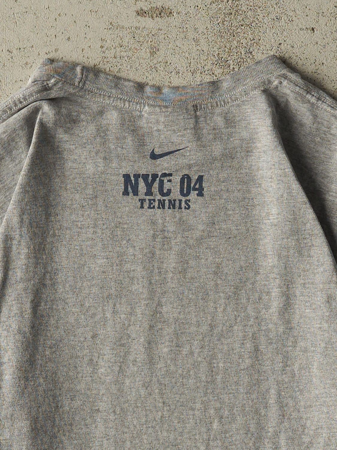 Vintage Y2K Grey NYC Nike Tennis Tee (S/M)