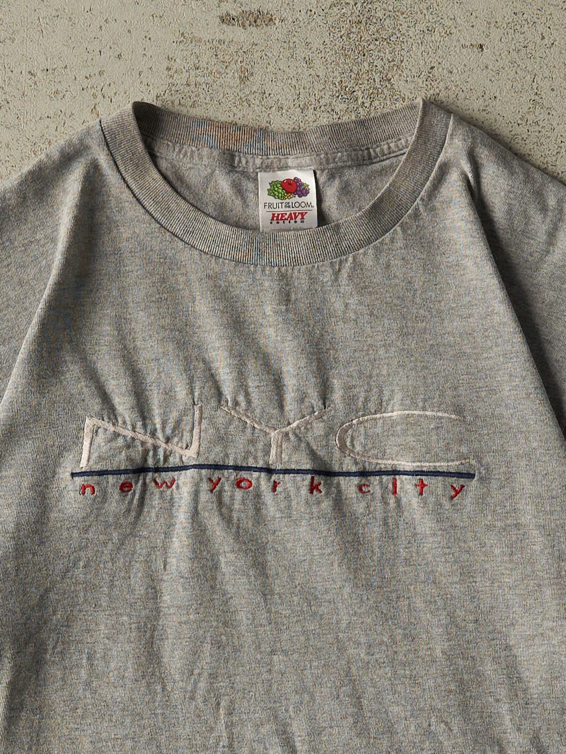 Vintage 90s Grey New York City Embroidered Tee (M)