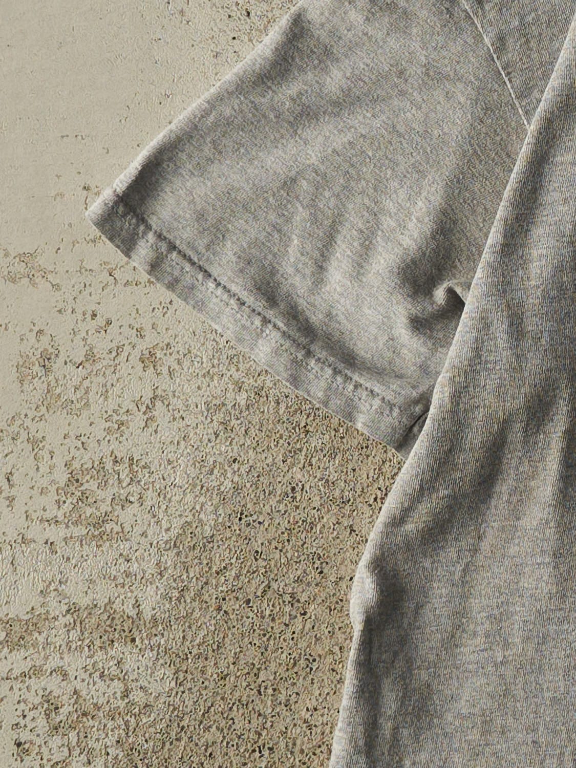 Vintage 90s Grey New York City Embroidered Tee (M)