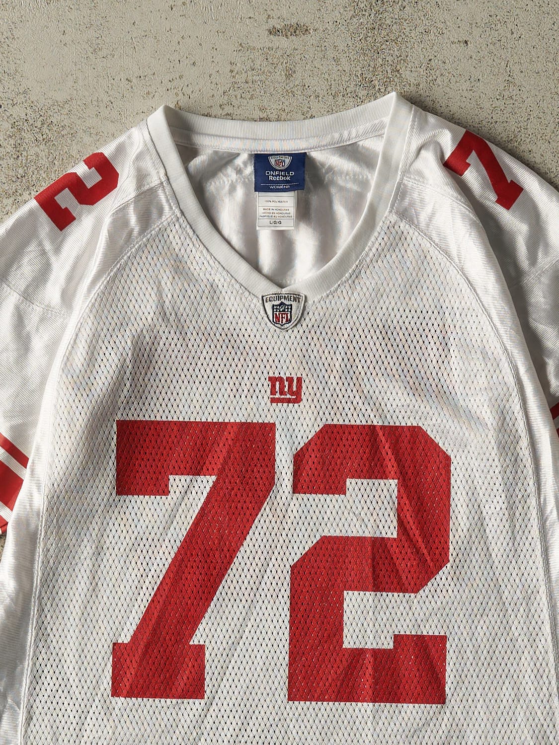 Vintage Y2K White New York Giants #72 Umenyiora Football Jersey (S/M)