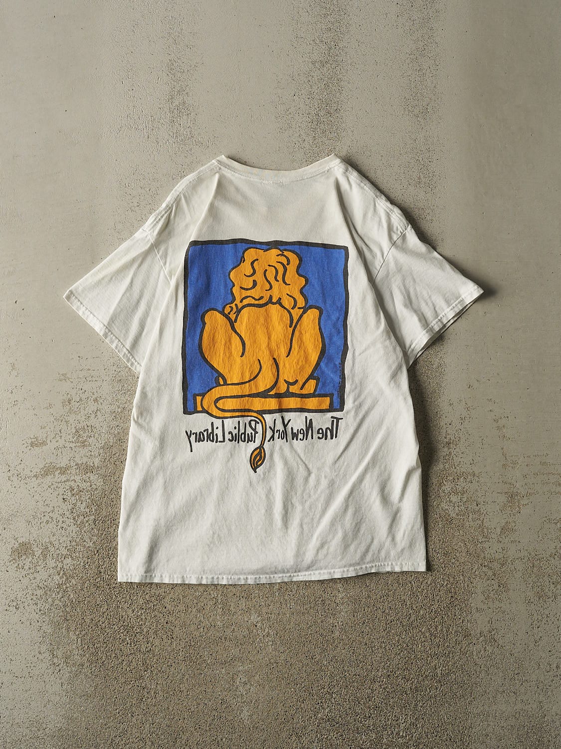 Vintage 90s RARE White The New York Public Library Art Tee (M/L)