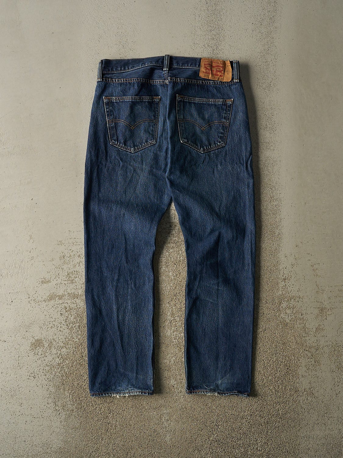 Vintage Y2K Dark Wash Levi's 501 Jeans (33x29)